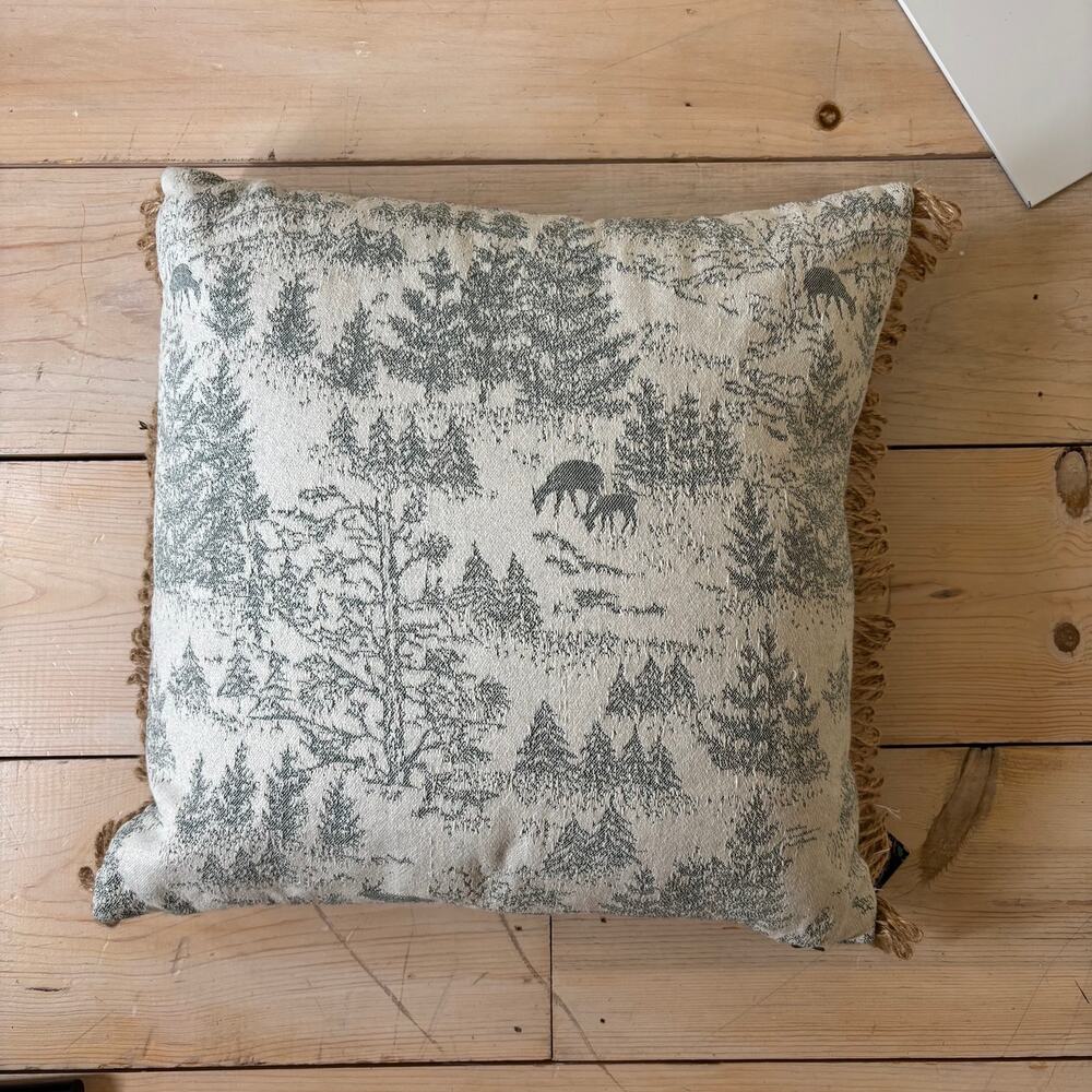 Retreat by Secret Celebrity NWT Green White Winter Woodland Throw Pillow 18x18